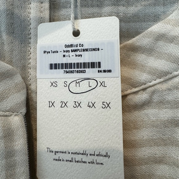 Dreamy Soft Relaxed Drape V-Neck Maxi Dress - Picture 7 of 8